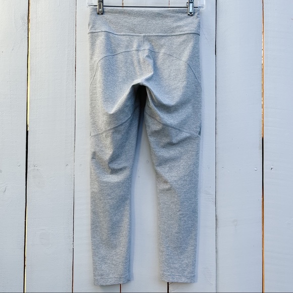 Outdoor Voices Two-Tone Warmup Crop Leggings Ash Dove Dark Grey Light Gray Small - Picture 9 of 16